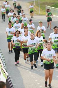 BIB: 1338
                            <button type="button" onclick="openModal(3550497)" class="btn btn-primary btn-sm float-right btn-popup" data-toggle="modal" data-target=".modal-high-quality">
                        <i class="fas fa-shopping-cart"></i> Add to Cart
                    </button>
                                            <button type="button" onclick="isThisMe(3550497, true)" class="btn btn-success btn-sm float-right btn-popup btn-isme hidden" data-toggle="tooltip" data-placement="bottom" title="นี่คือรูปของคุณใช่ไหม คลิกที่นี่เพื่อเอาเข้าอัลบั้ม">
                        <i class="fas fa-plus"></i> Add to album
                    </button>
                    <button type="button" onclick="isThisMe(3550497, false)" class="btn btn-warning btn-sm float-right btn-popup btn-isnotme hidden">
                        <i class="fas fa-ban"></i> Remove from album
                    </button>